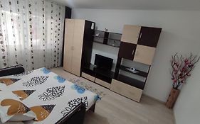 Inchiriez Garsoniera Regim Hotelier